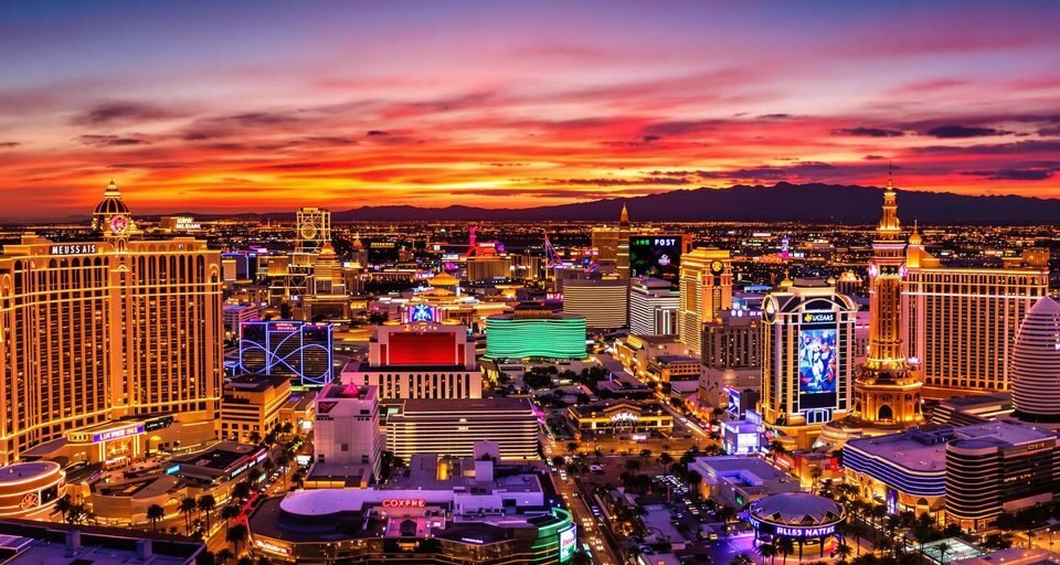 Onde Ficar em Las Vegas Strip: Guia de Hotéis e Dicas Úteis - InBrief