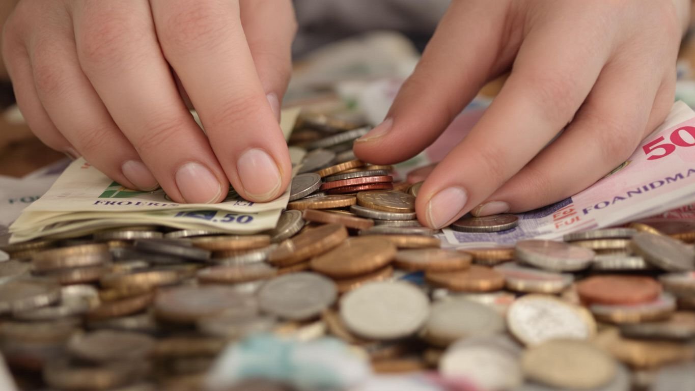 Como Recuperar as Finanças Após as Férias sem Stress - InBrief